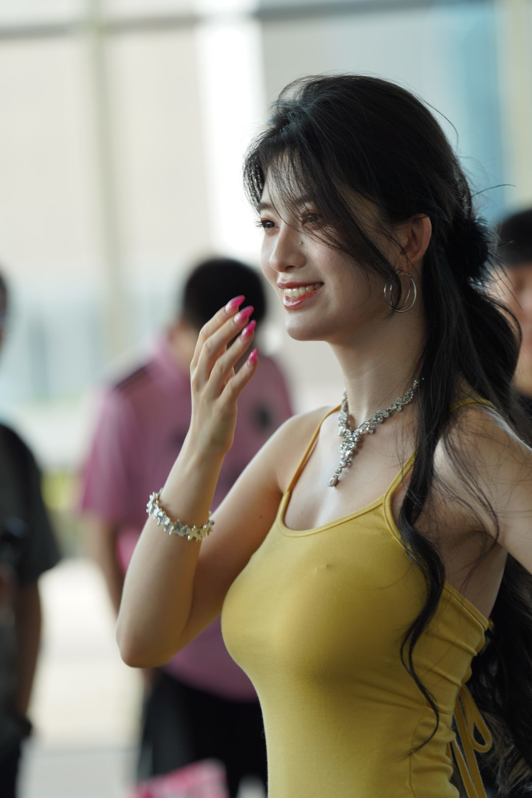 图片[7]-黄裙肉丝美腿 高挑大长腿-图满多