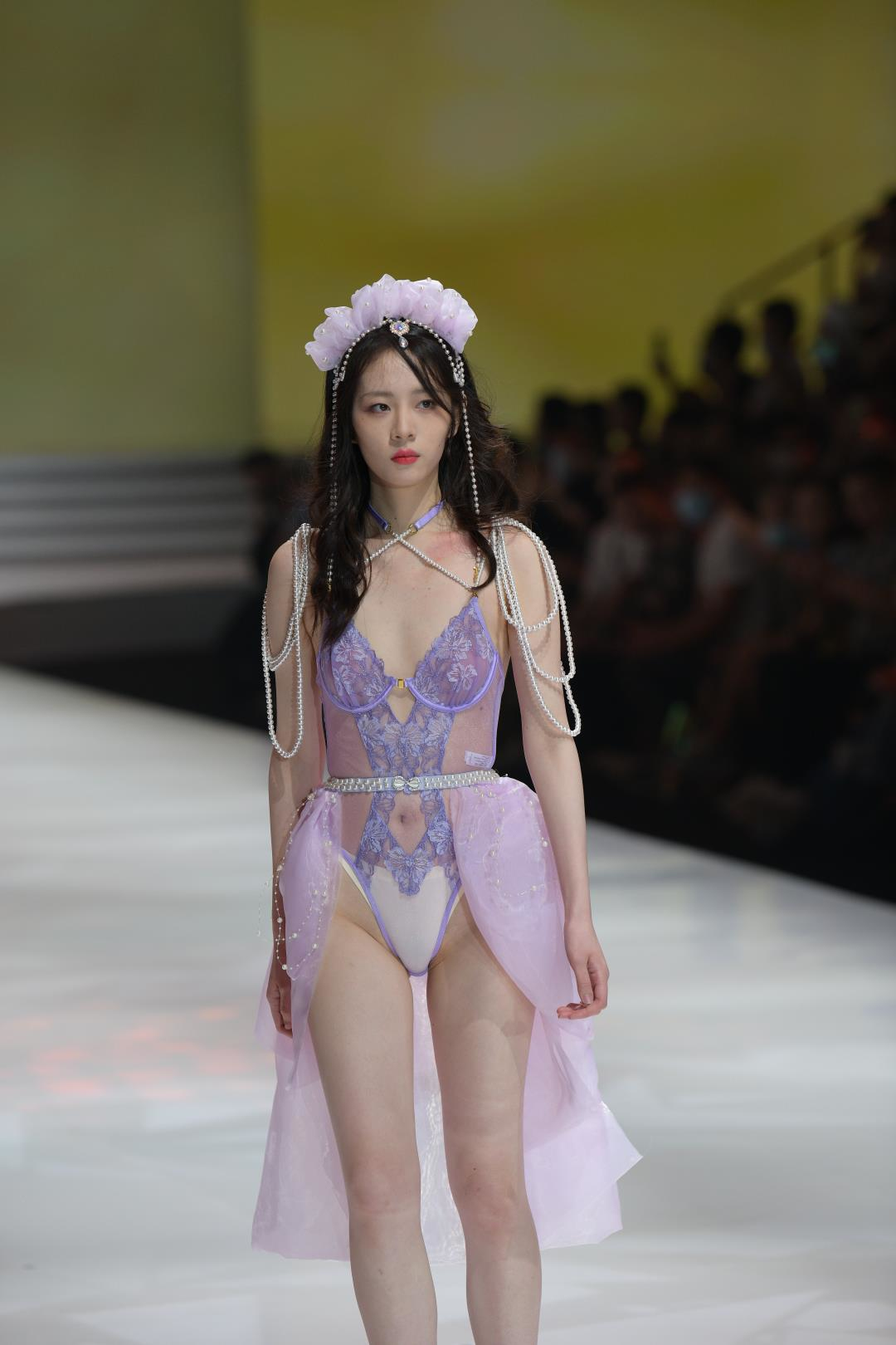 图片[2]-T台美女 模特秀场风采-图满多