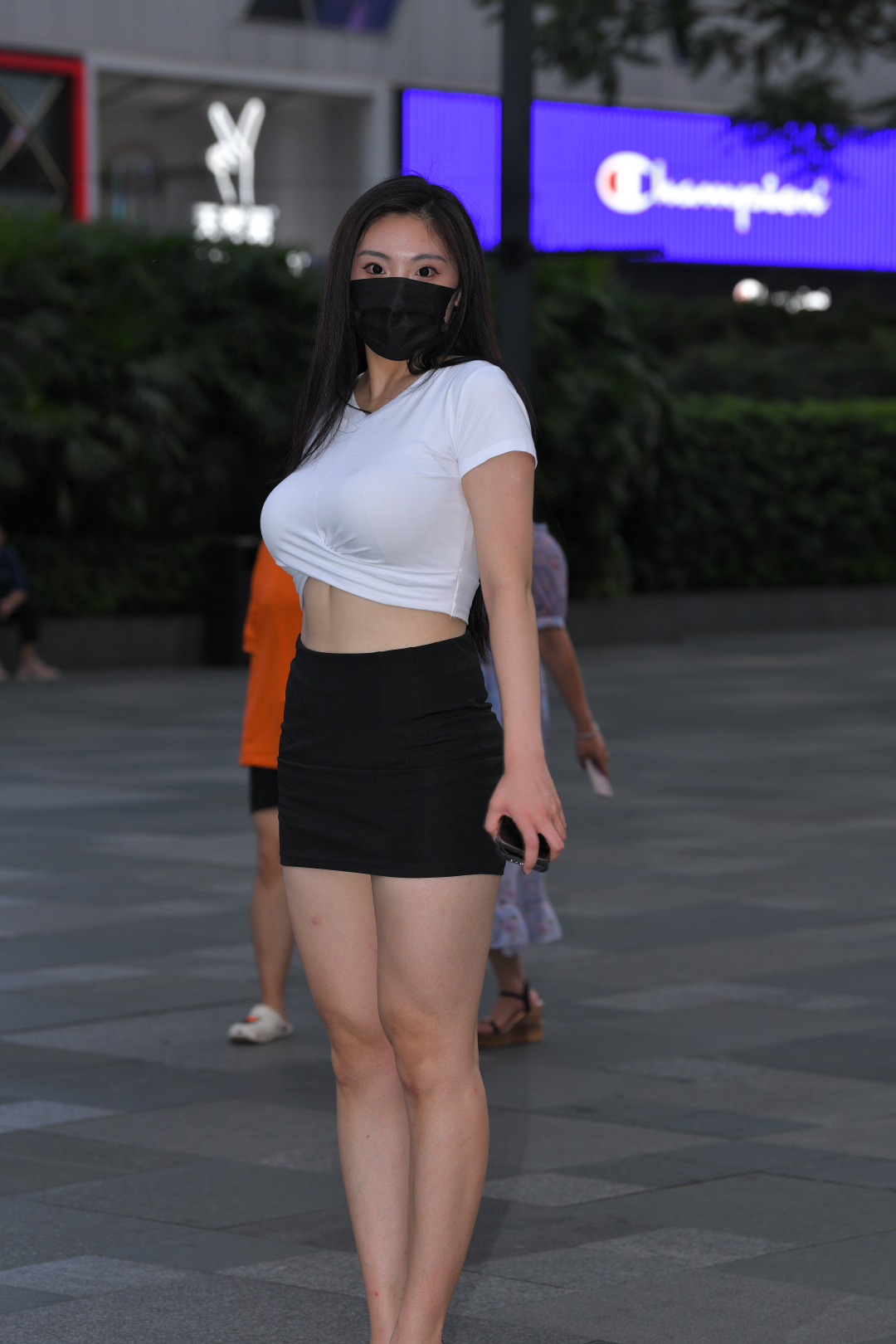 丰满包臀裙大白腿美女(套图+视频)-图满多